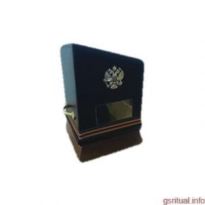 Урна для праха ритуальная из древесины