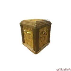 Урна для праха ритуальная из древесины