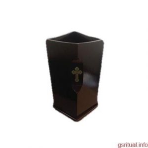Урна для праха ритуальная из древесины