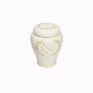 Урна для праха керамическая "Голуби"